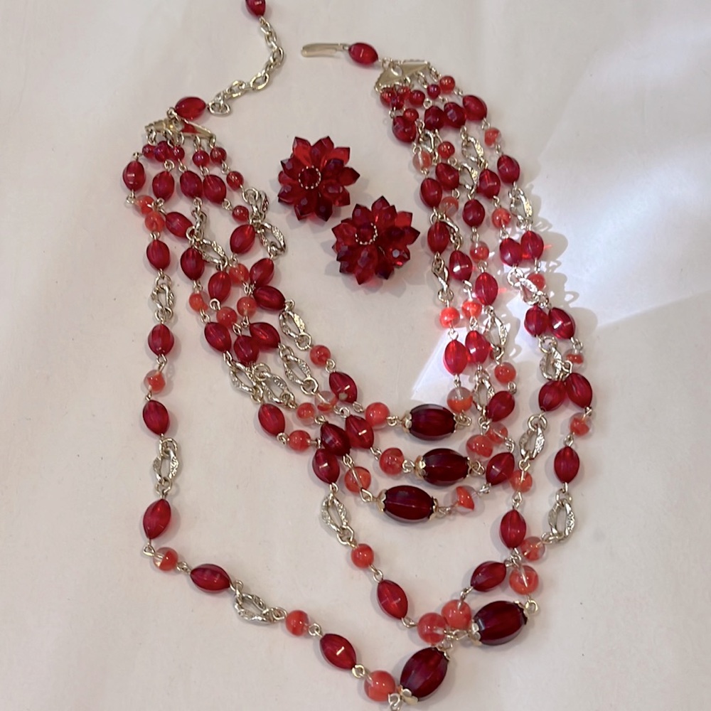 Vintage Western Germany Necklace & Matching Clip Earring.  Clip Earrings damaged